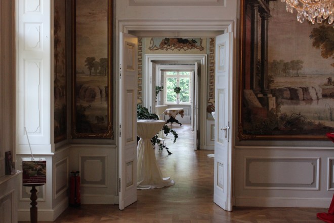 konzert_schloss_friedrichsfelde_blick_durch_die_raeume